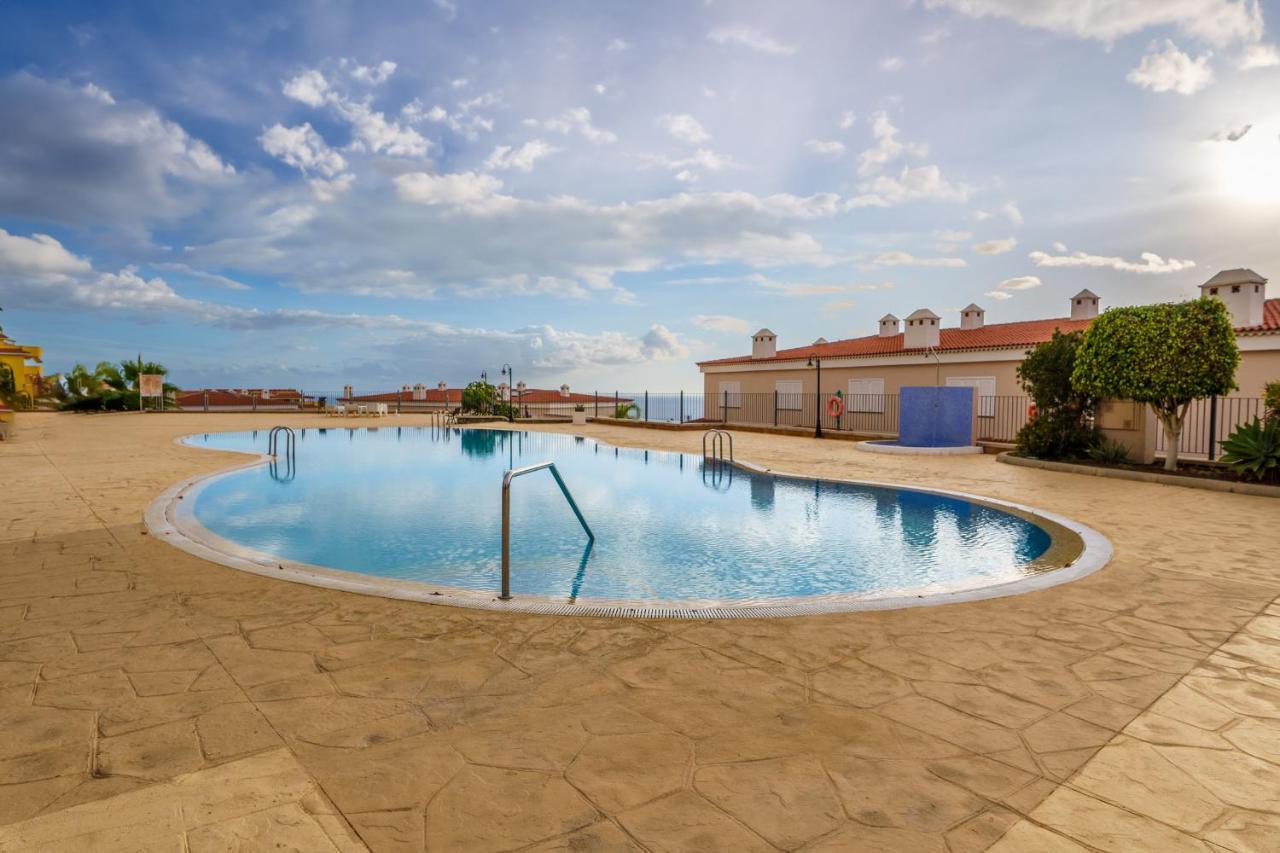 푸에르토 데 산티아고 Santiago Seaview - Sun Terrace And Pool 아파트 외부 사진