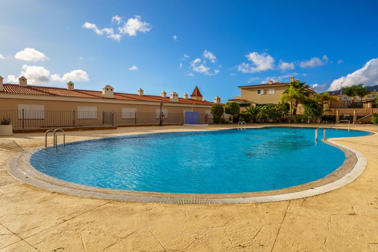 푸에르토 데 산티아고 Santiago Seaview - Sun Terrace And Pool 아파트 외부 사진
